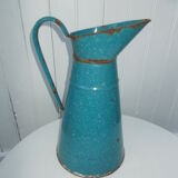 Broc enamelled blue