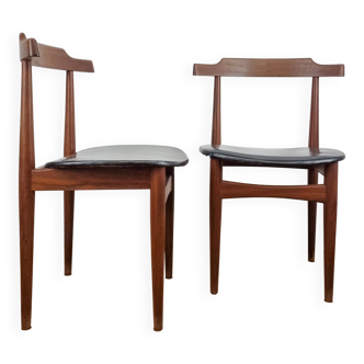 Pair of Danish chairs Design Hans Olsen