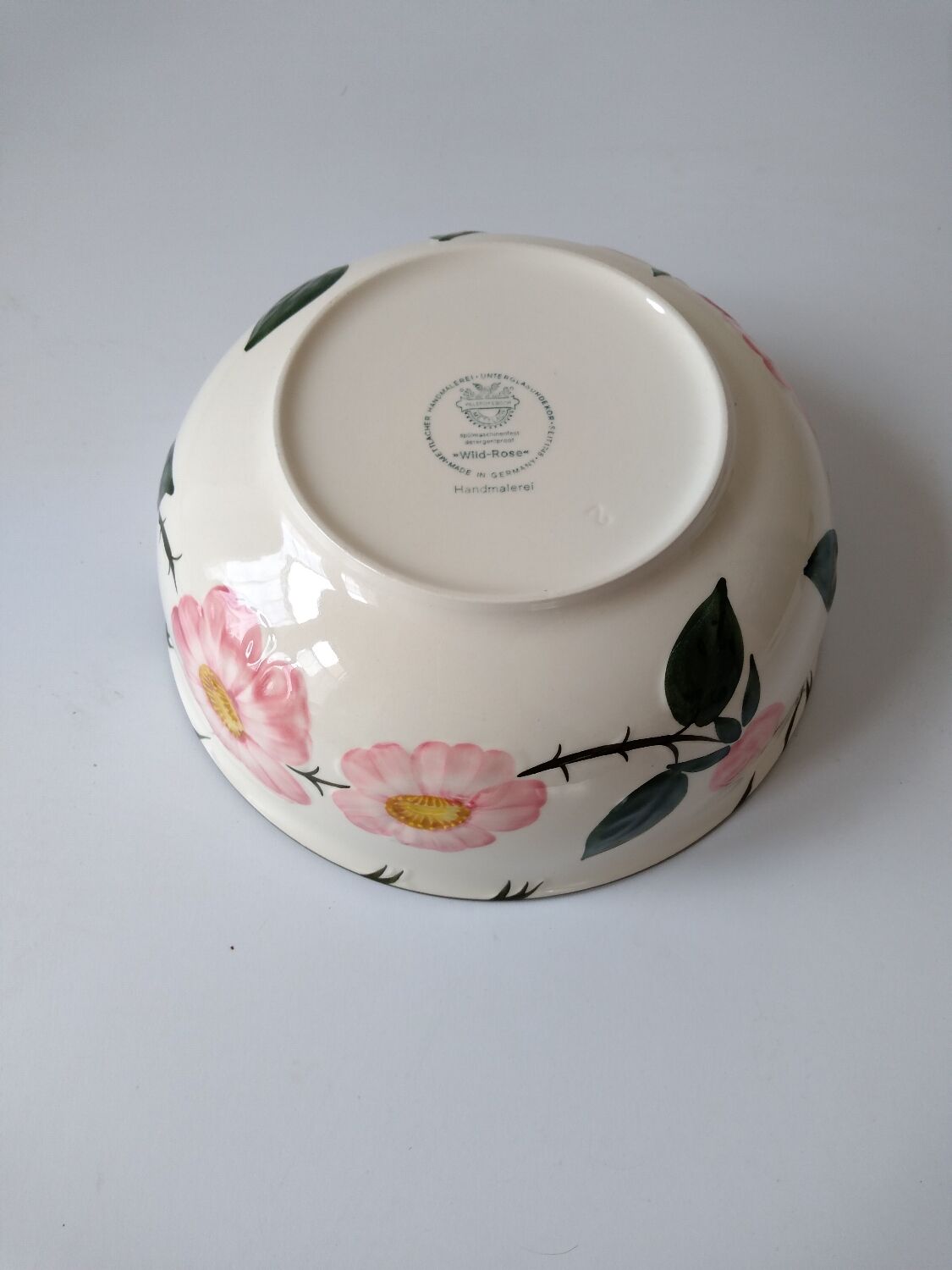 Spring salad bowl pink model