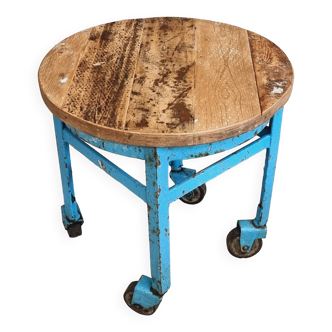 Table d'appoint à roulettes industrielle table végétale bleu ciel
