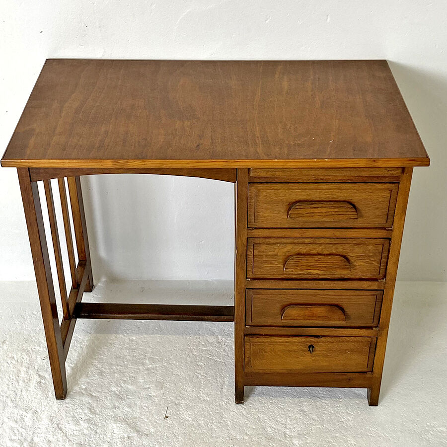 Vintage children's desk 50's