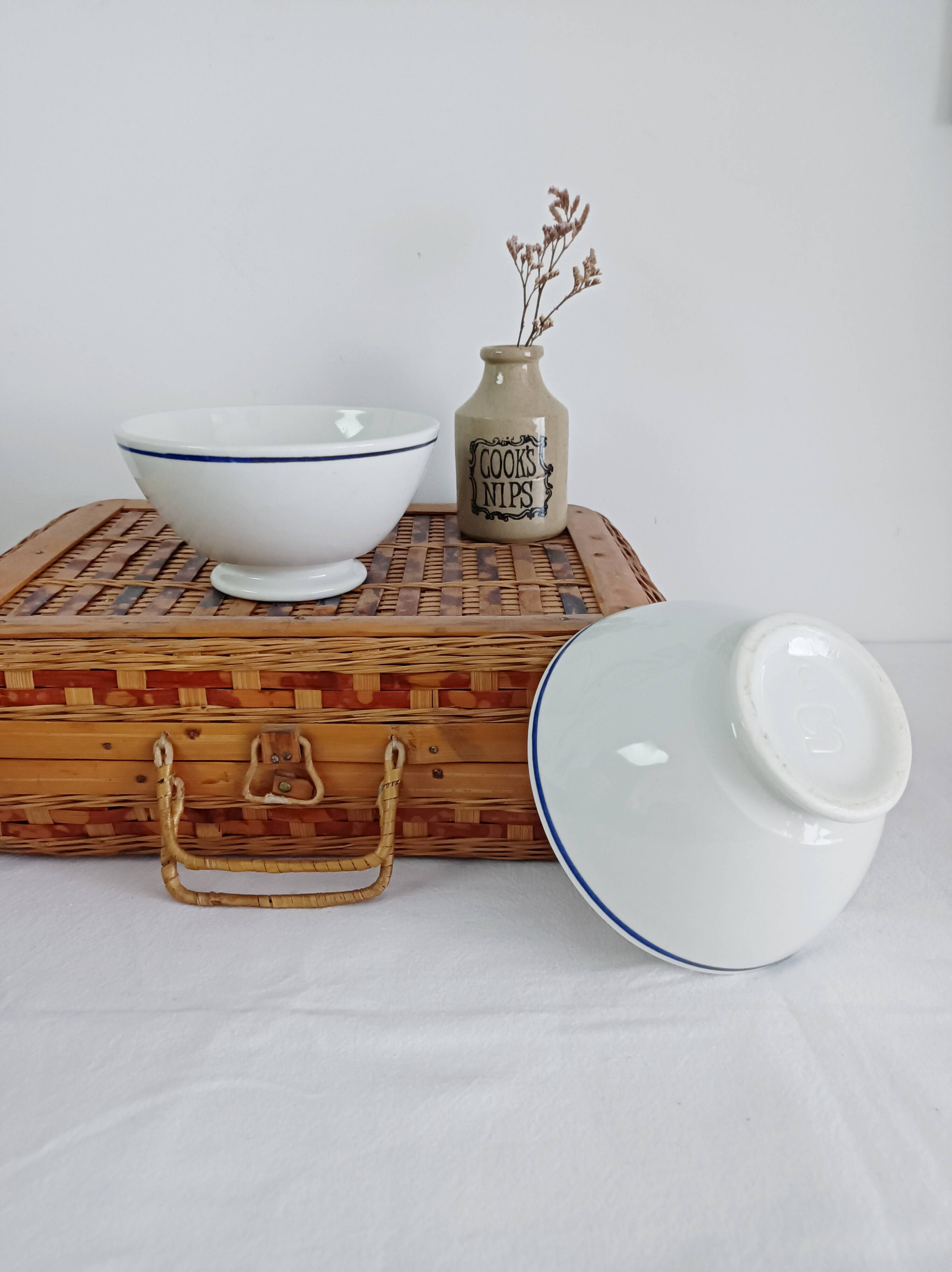 Set of 2 Sarreguemines bowls