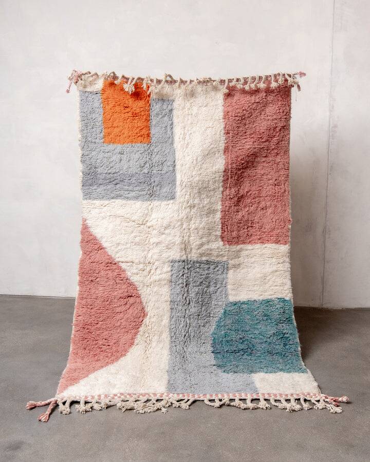 Colorful Azilal rug woven in natural wool size 250cm×150cm