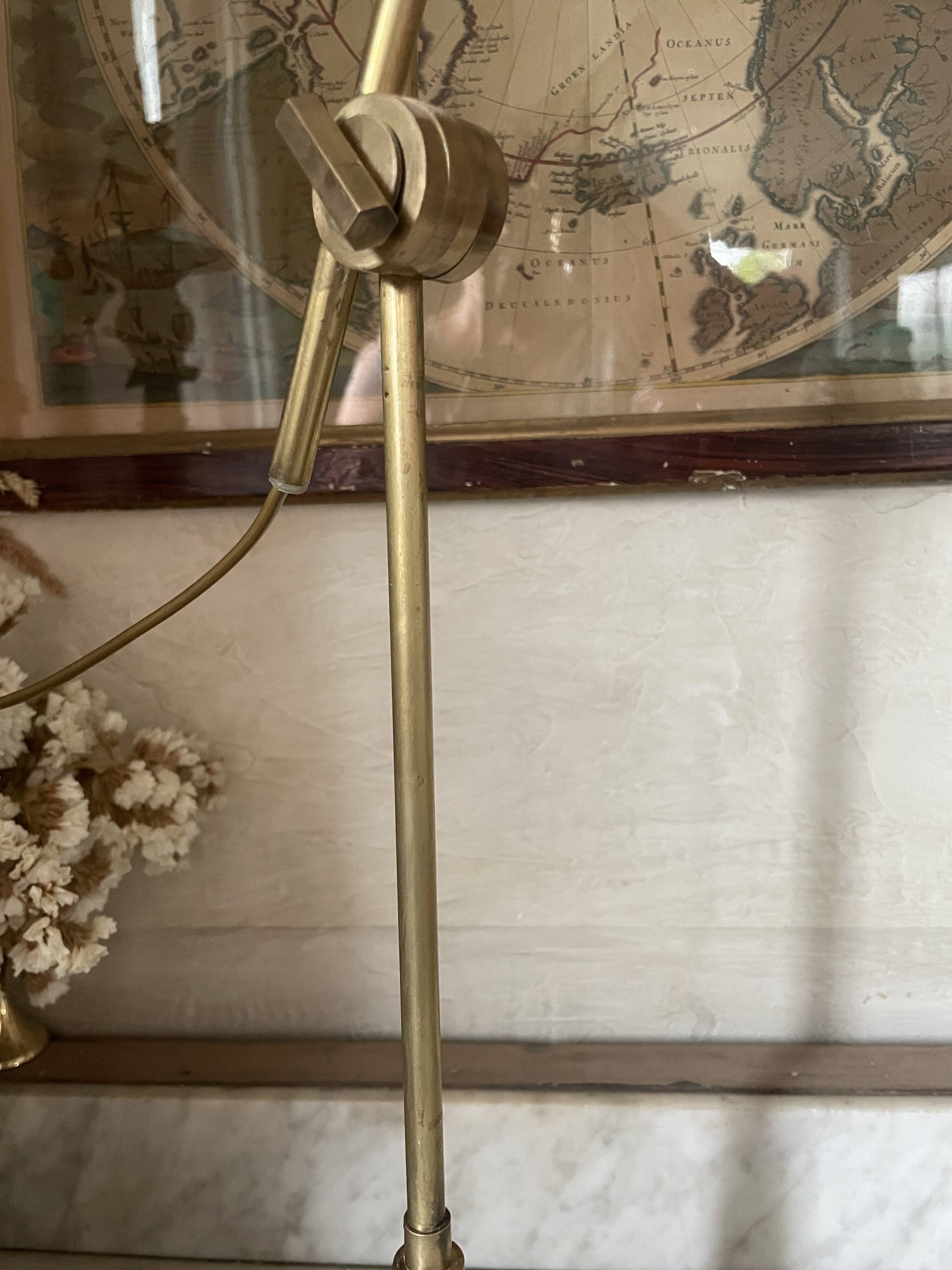Large vintage lamp in brass with a pink opaline shade.