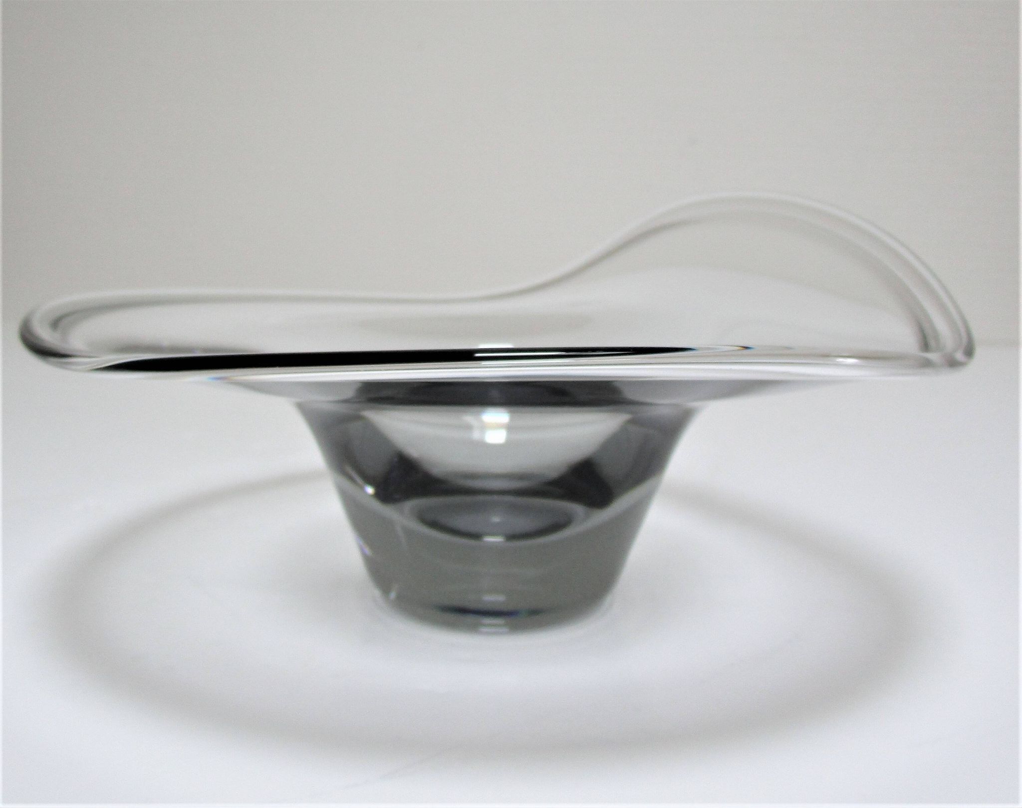 coupelle verre vicke lindstrand kosta design estampillé