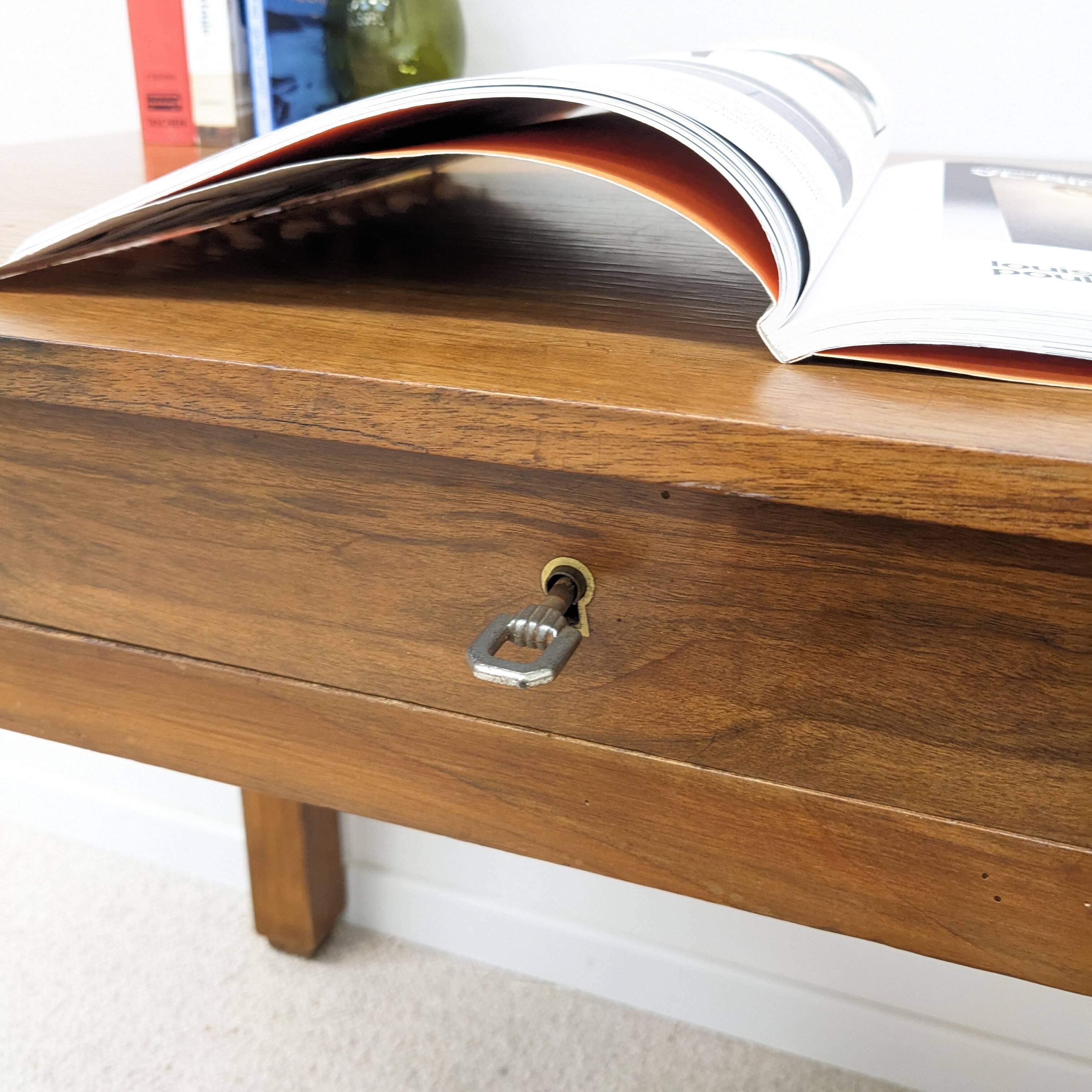 Small campaign office