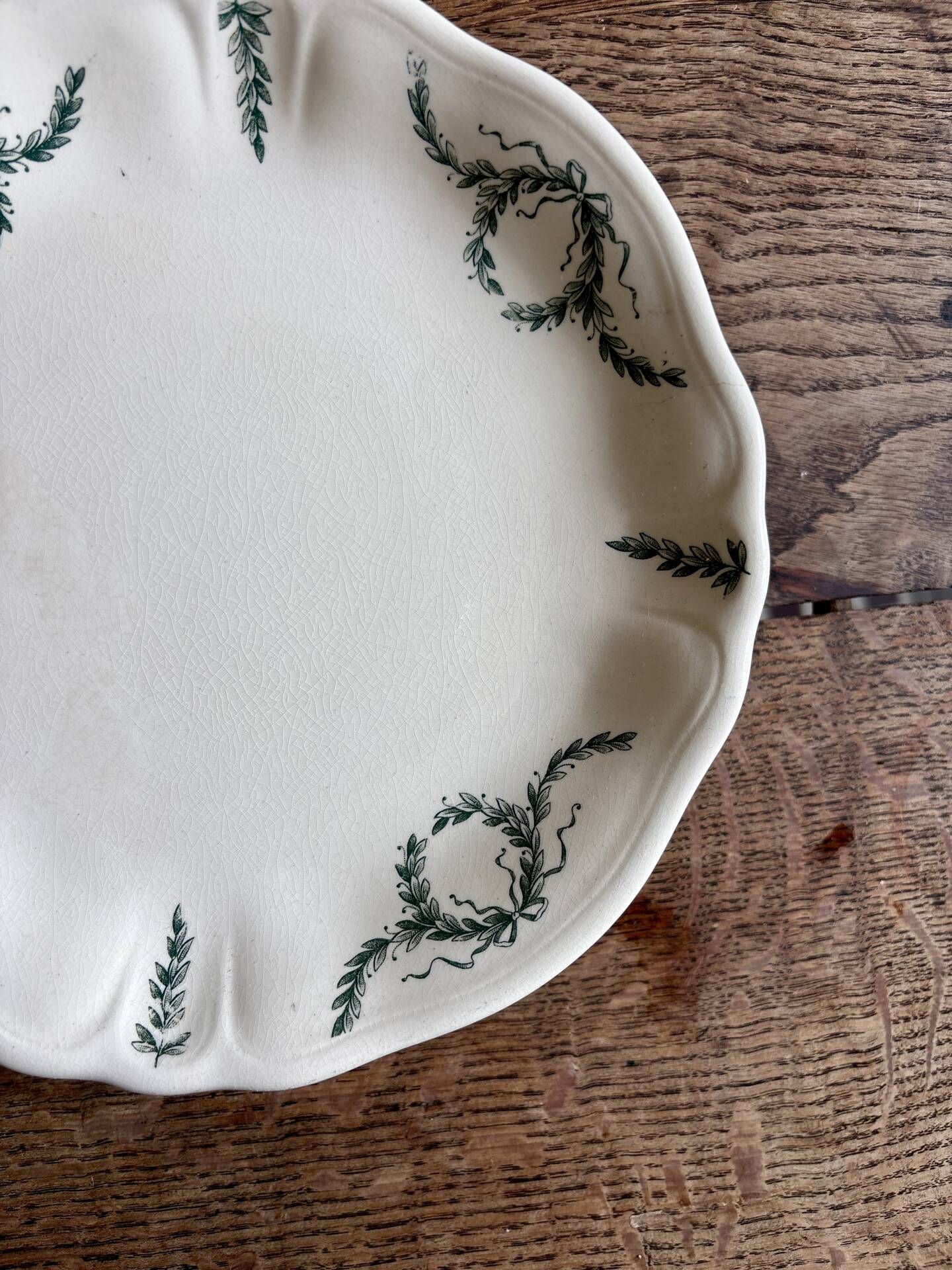 Compote dish or antique footed plate in ironstone - Villey de Longc