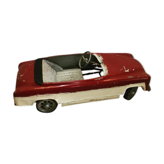 Chrysler pedal car from Judez