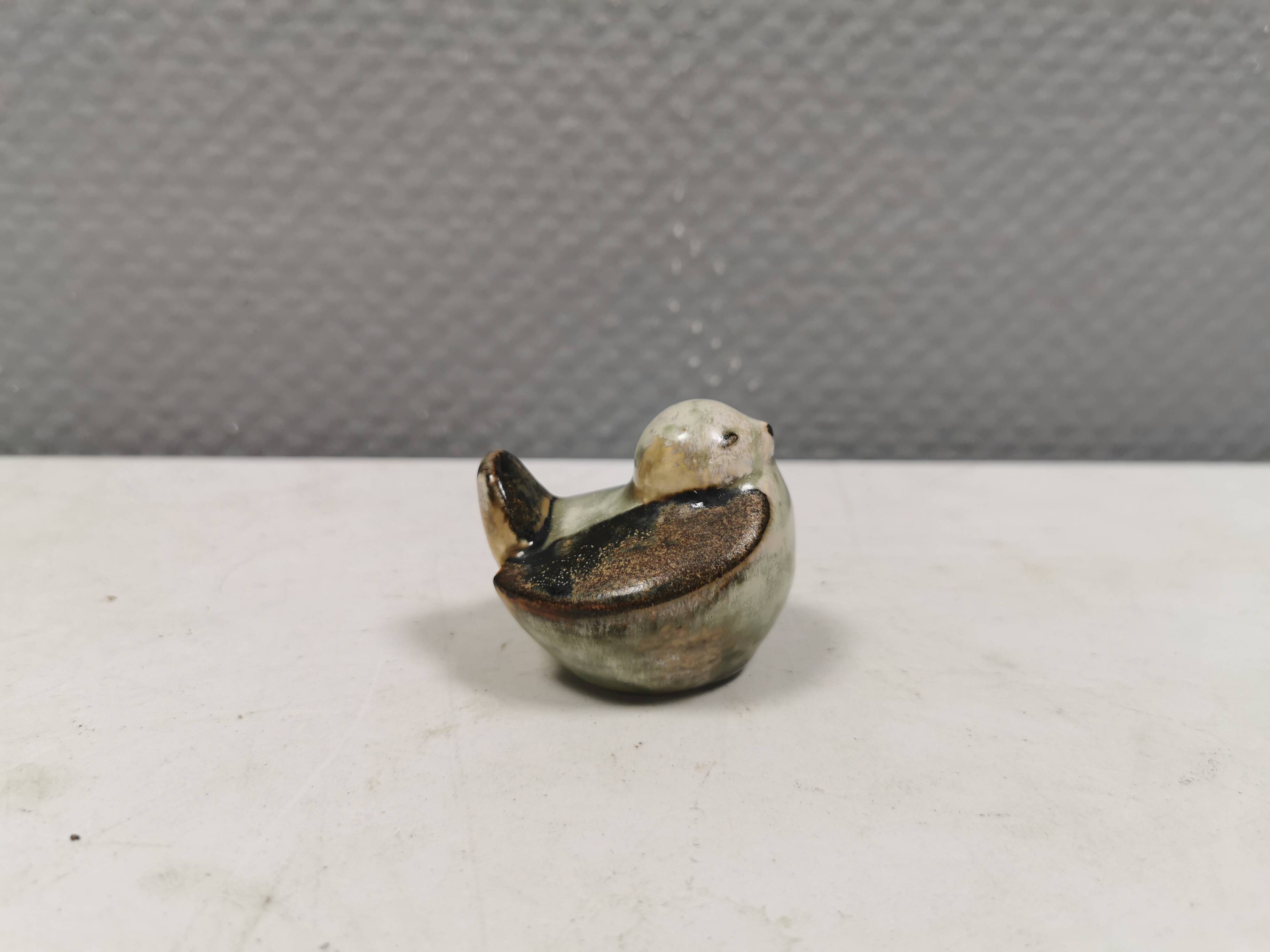 Stoneware bird designed by Joseph Simon for Søholm Denmark 1960-70s.