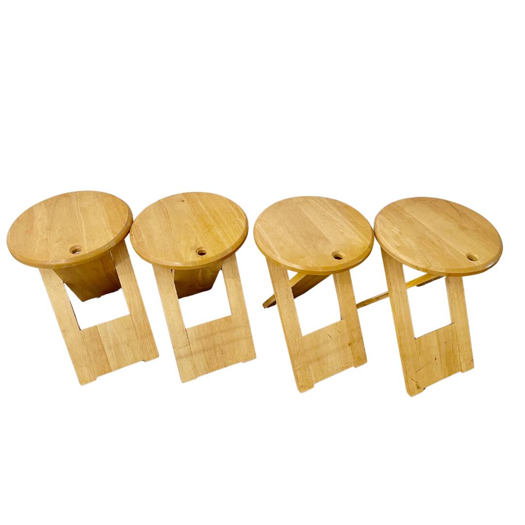 Lot de 4 tabourets pliants  Suzy Adrian Reed  1979