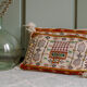 Coussin ancien broderies ethniques 51x34cm