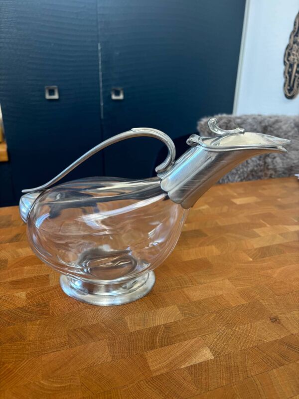 Carafe à vin en étain « L’Esprit et le Vin »