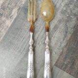 Duo of serving cutlery