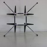 Round segemented table Charles Eames