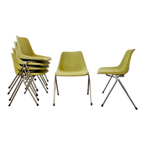 6 chaises coque Polyprop