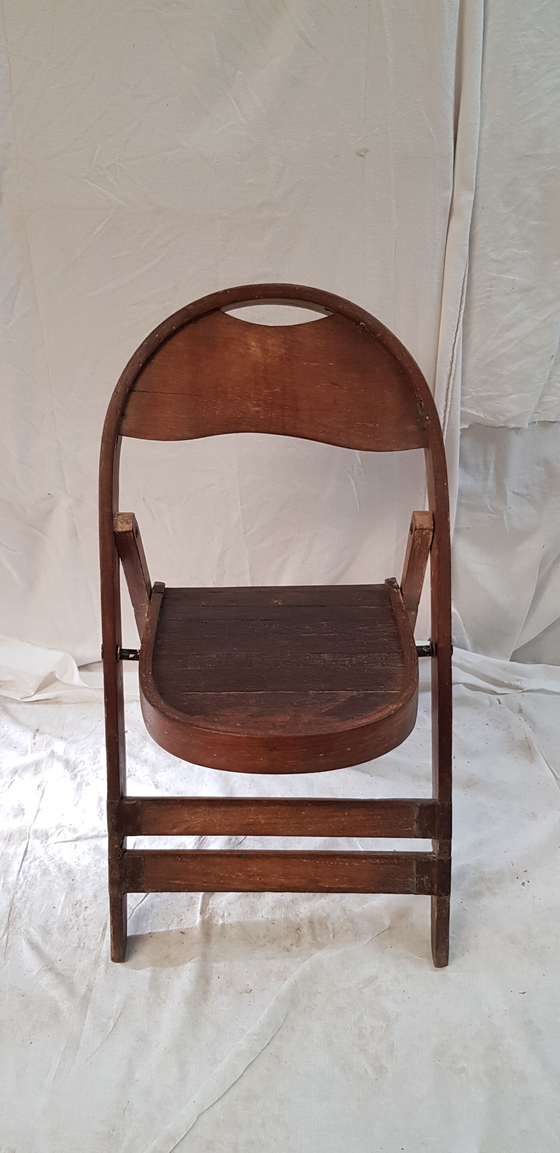Ancienne chaise en teck birman