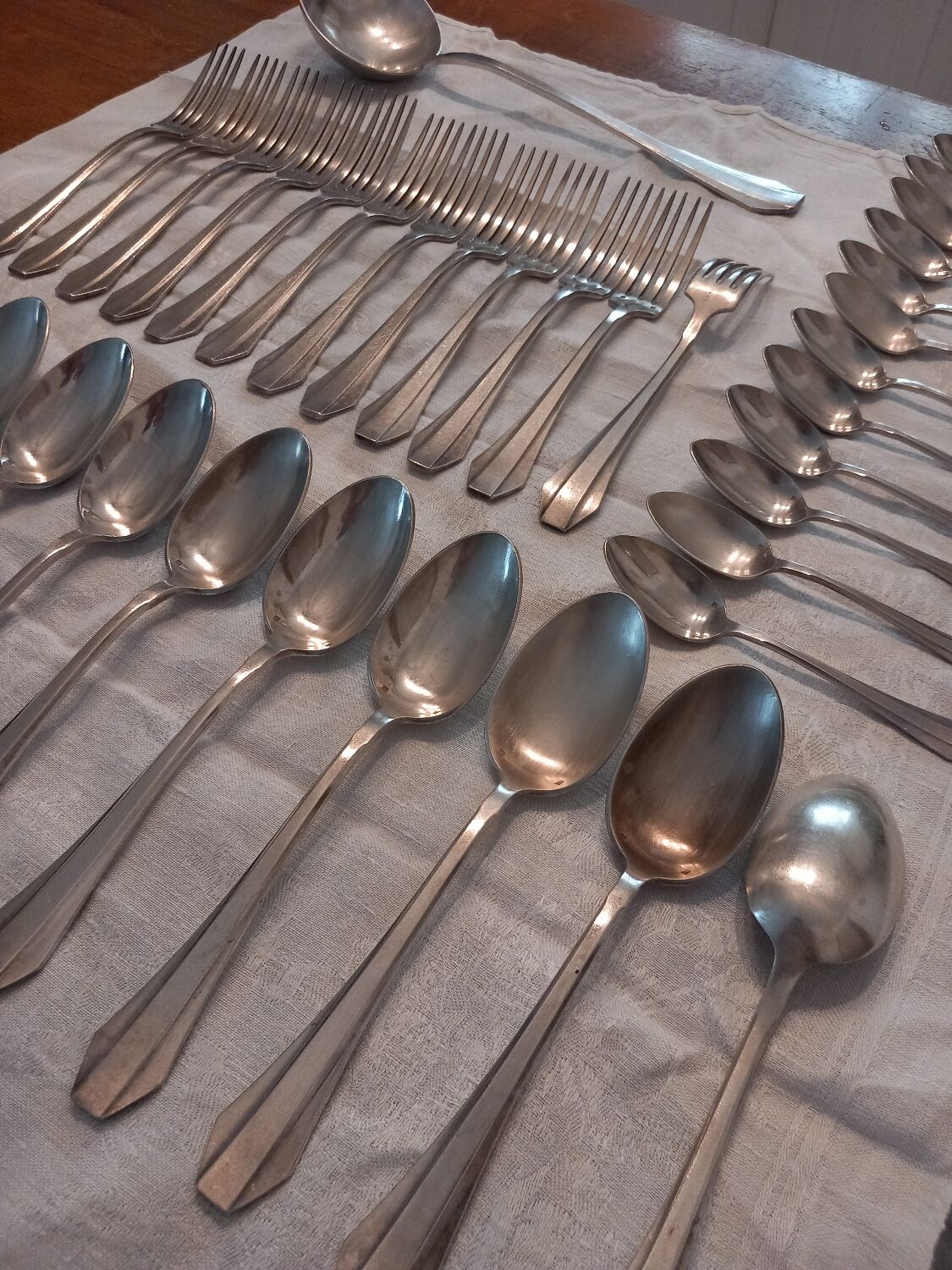 Housewife 37 pieces, art deco