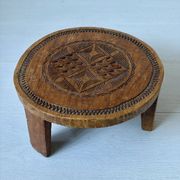 Pièce monoxyle en bois massif sculpté main
