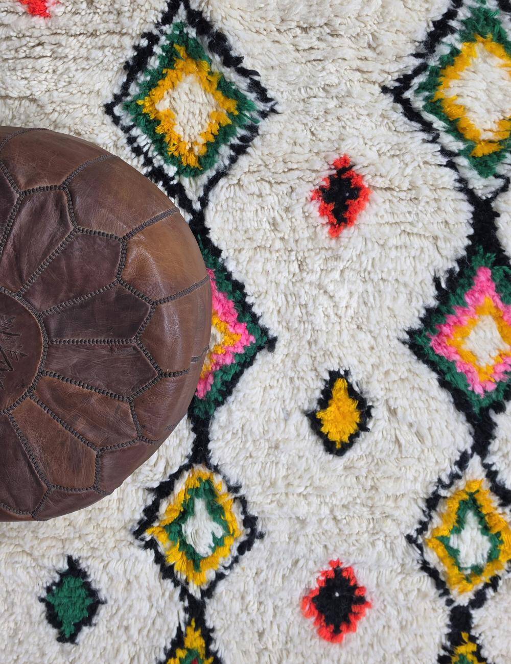 Azilal Berber Pattern Rug - 270 x 187 cm