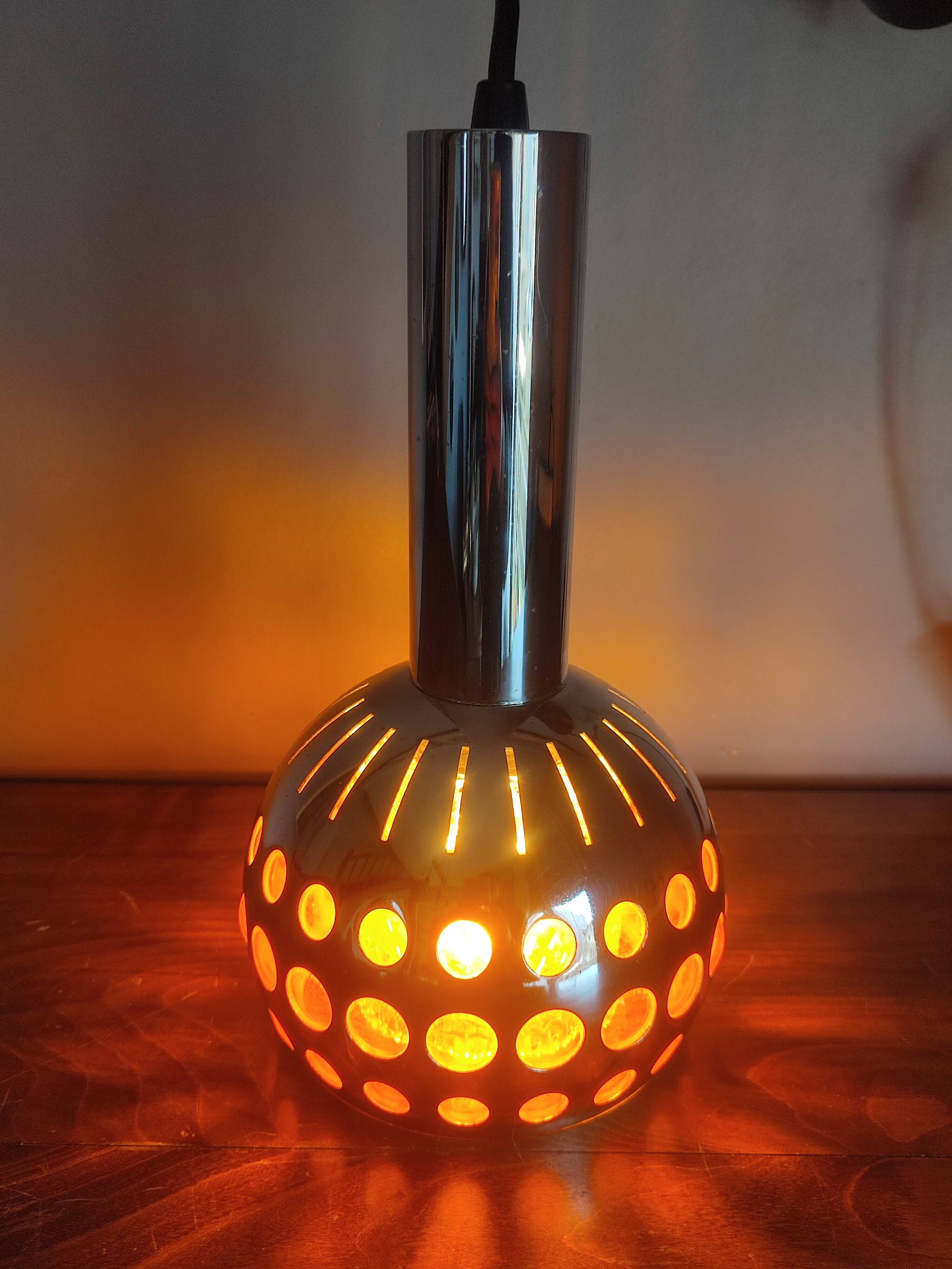 RAAK 70s pendant light