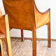 Paire de fauteuils Cab 413 par Mario Bellini en cuir beige patiné, Cassina