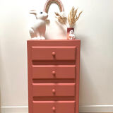 Vintage chiffonier