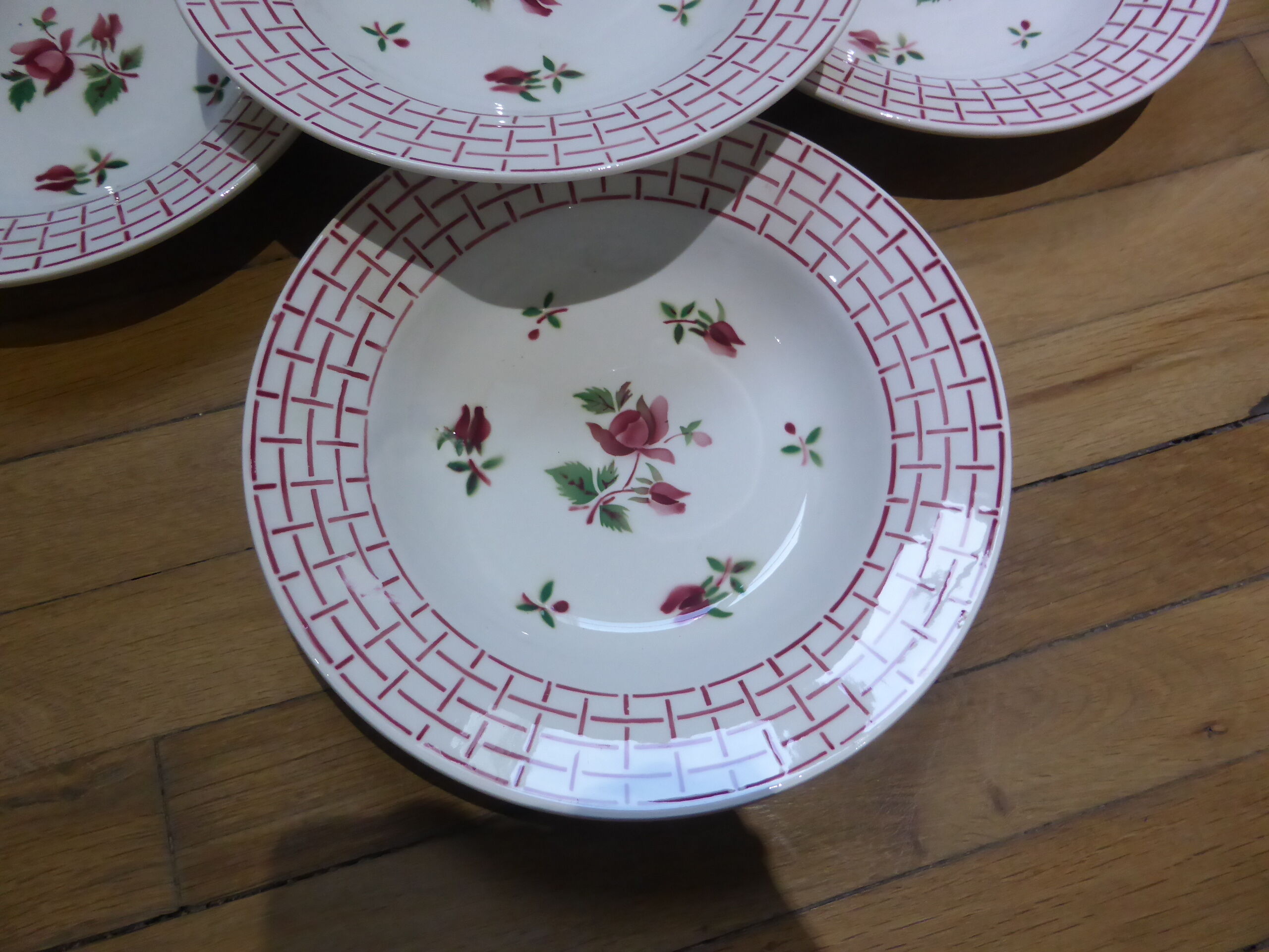 4 hollow plates Digoin Sarreguemines model Rosa