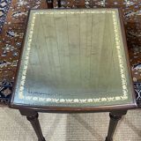 English nesting tables in mahogany and leather top under glass - work from the 1950s