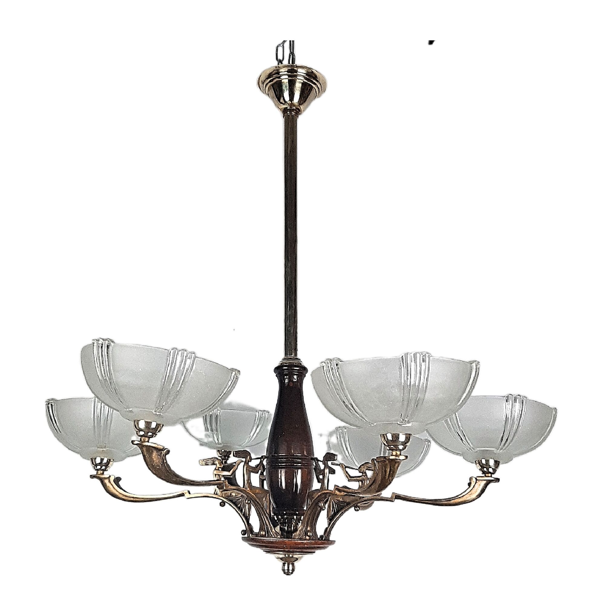 Period chandelier art deco qulétrides women with recorder autos