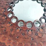 Miroir circulaire convexe en cuir. Espagne, années 1970.