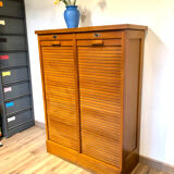 Double curtain folder