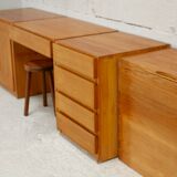 Maison Regain: modular office set. Pine. France, circa 1975