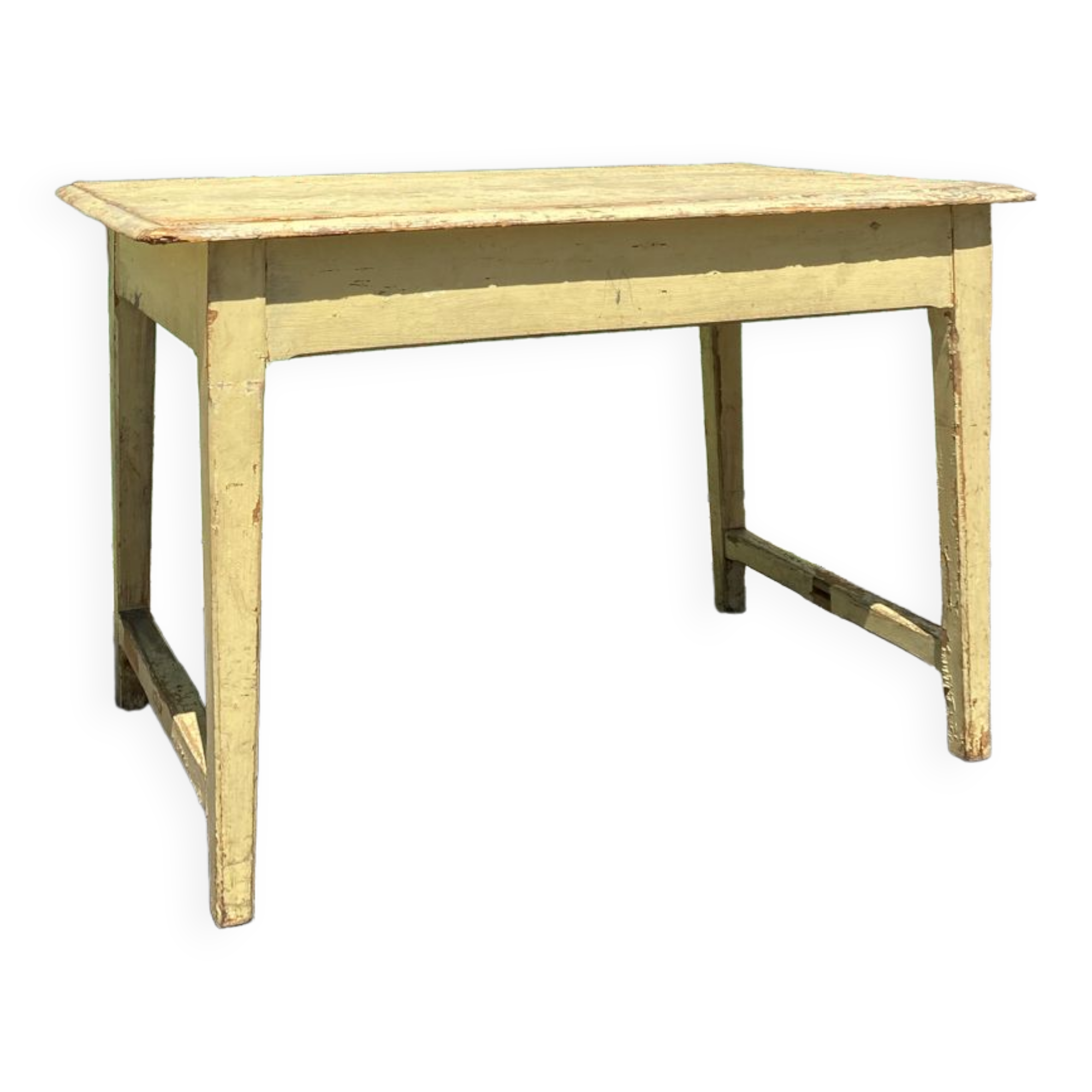 Small farmhouse table