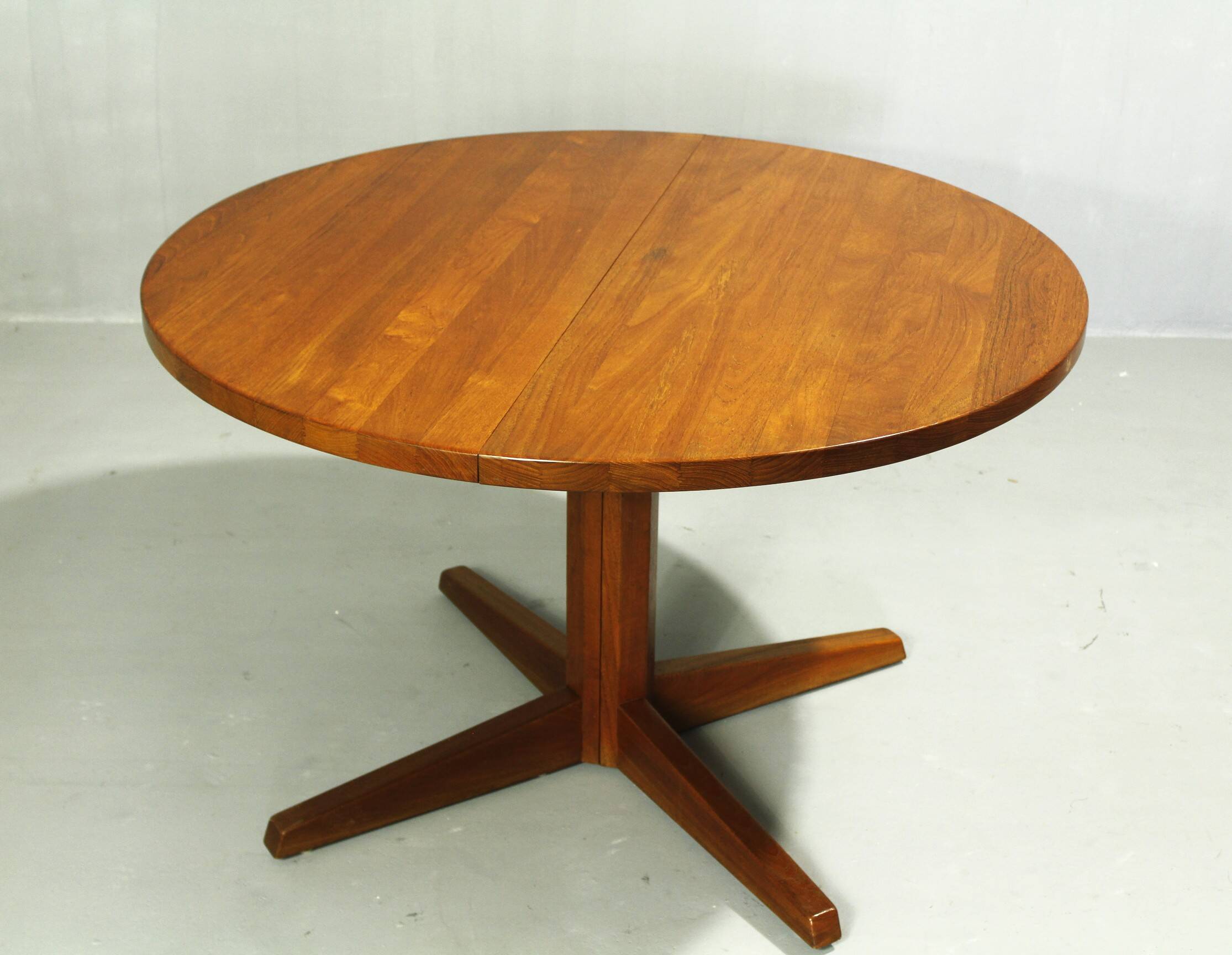 Table à manger extensible danoise en teck, années 1980