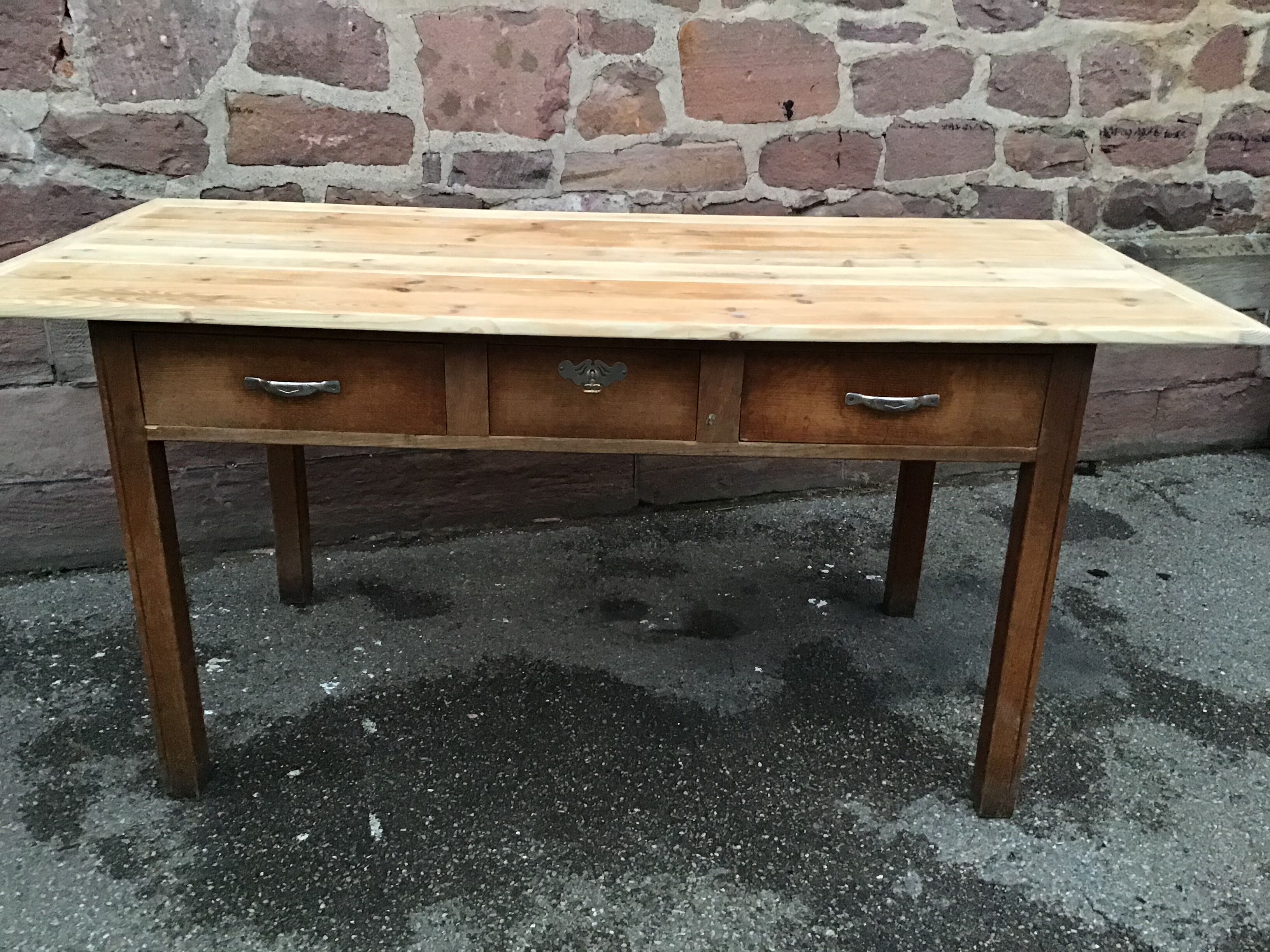 Vintage farm table 1920