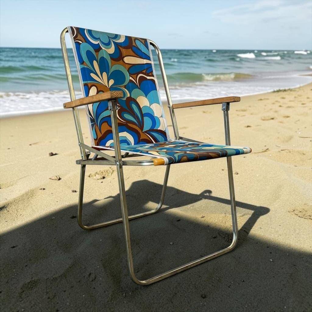 Vintage folding camping chair / garden chair / beach chair