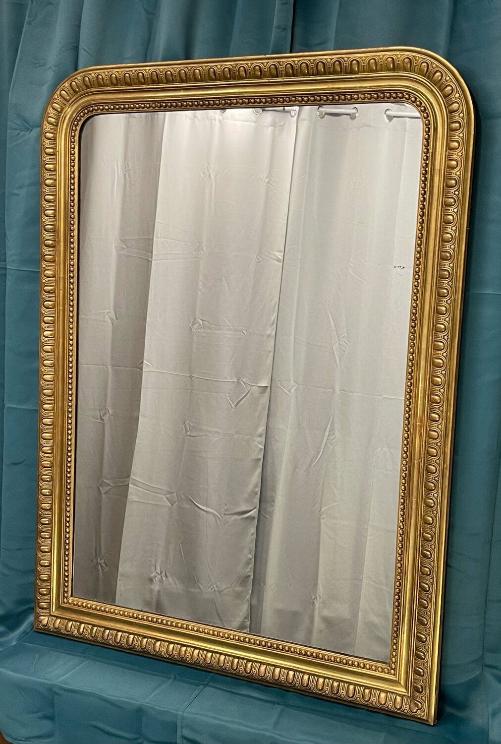 Late nineteenth mirror 146x106cm