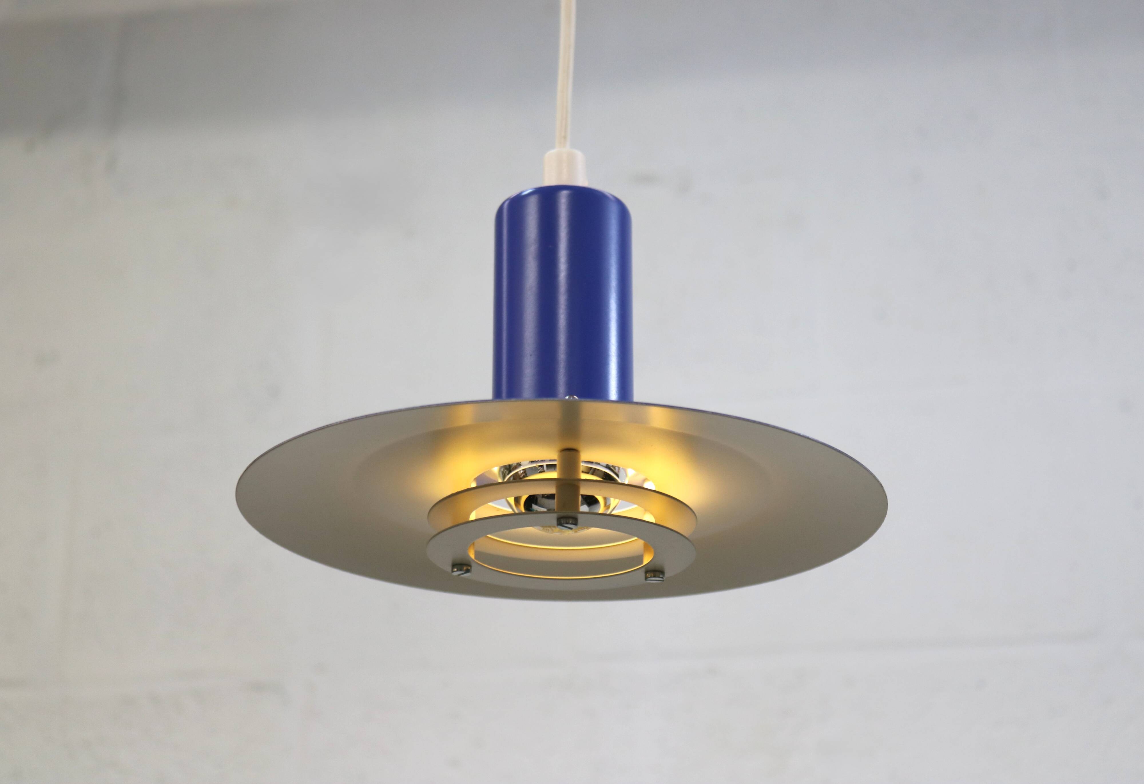 Danish vintage lamp by Lyfa model 4020 *** Scandinavian Lighting