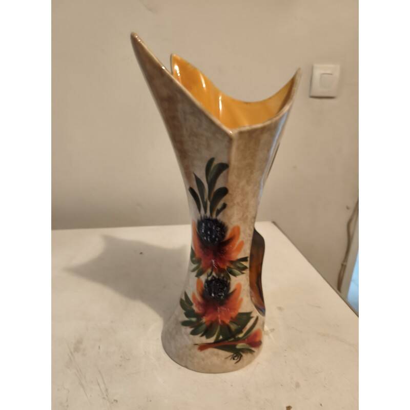 Vintage earthenware vase: Tess