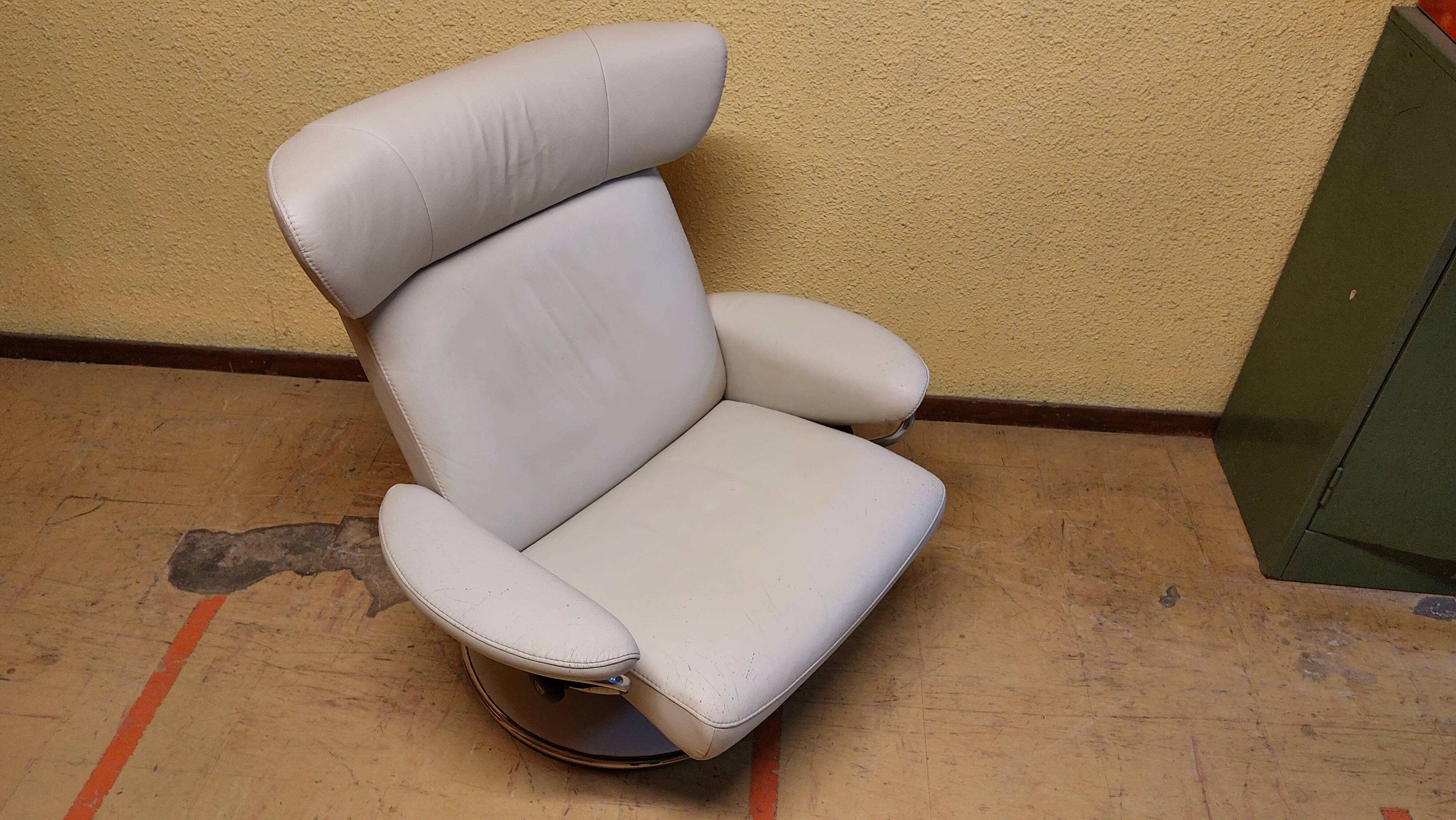 Scandinavian vintage armchair Stressless Jazz