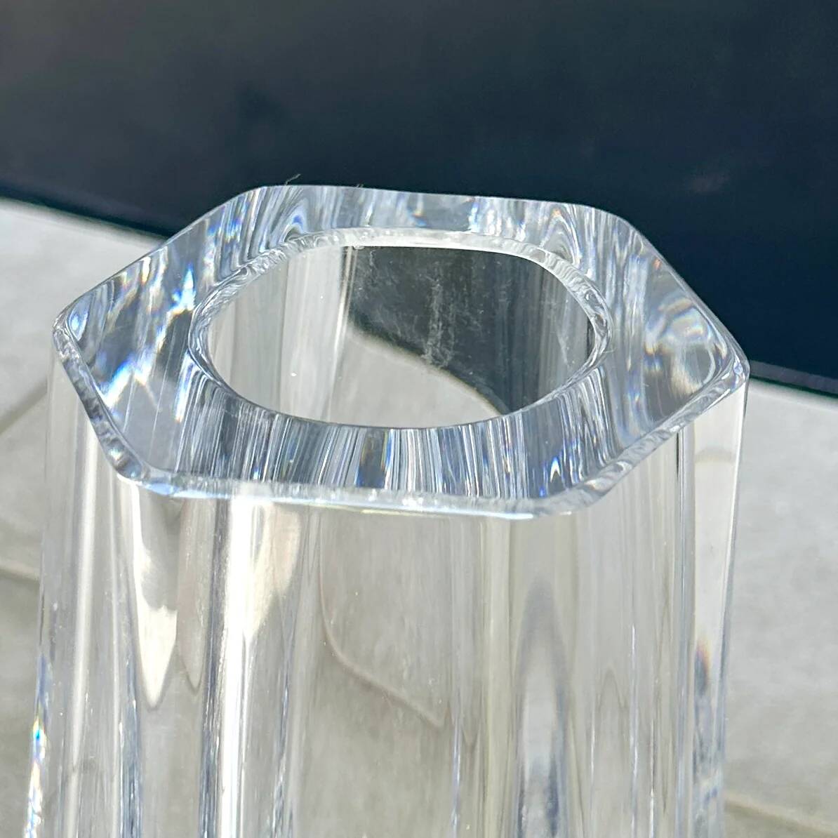 Hexagonal crystal vase by Daum France – 35 cm – Made in France