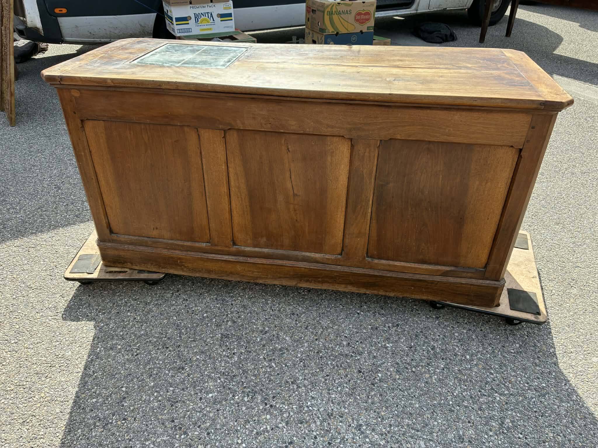 Commercial bank/Counter