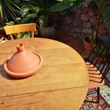 Round table in oak tapered feet with extension cords