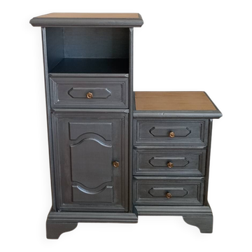 Bedside table
