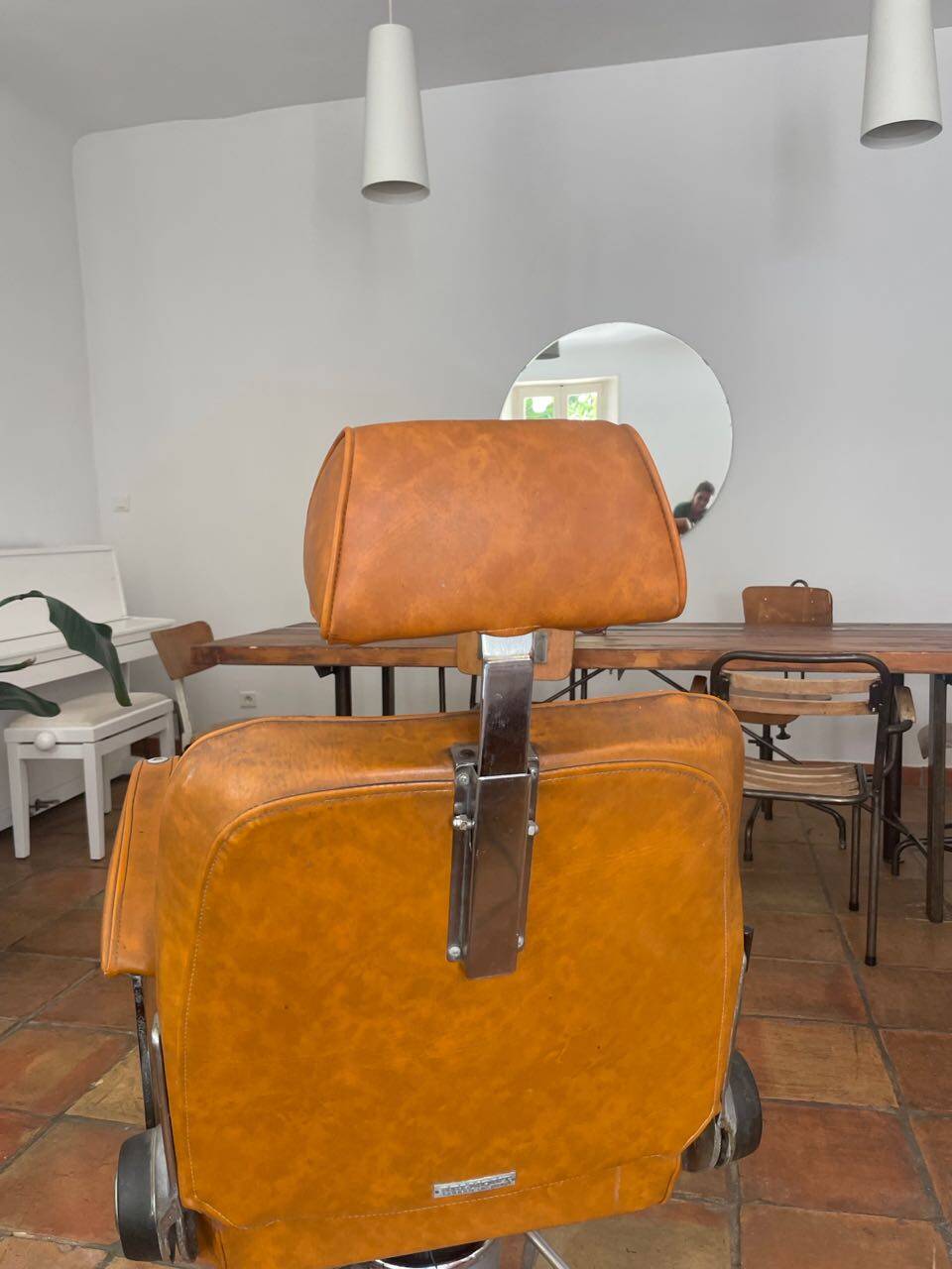 Belmont hairdressing chair