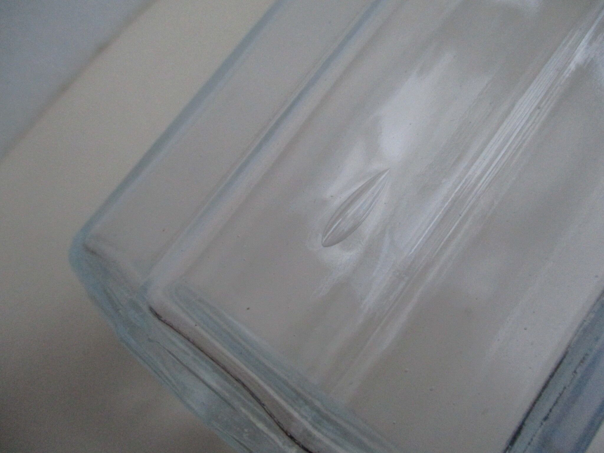 glass jar with vintage cut sides "hermetic"