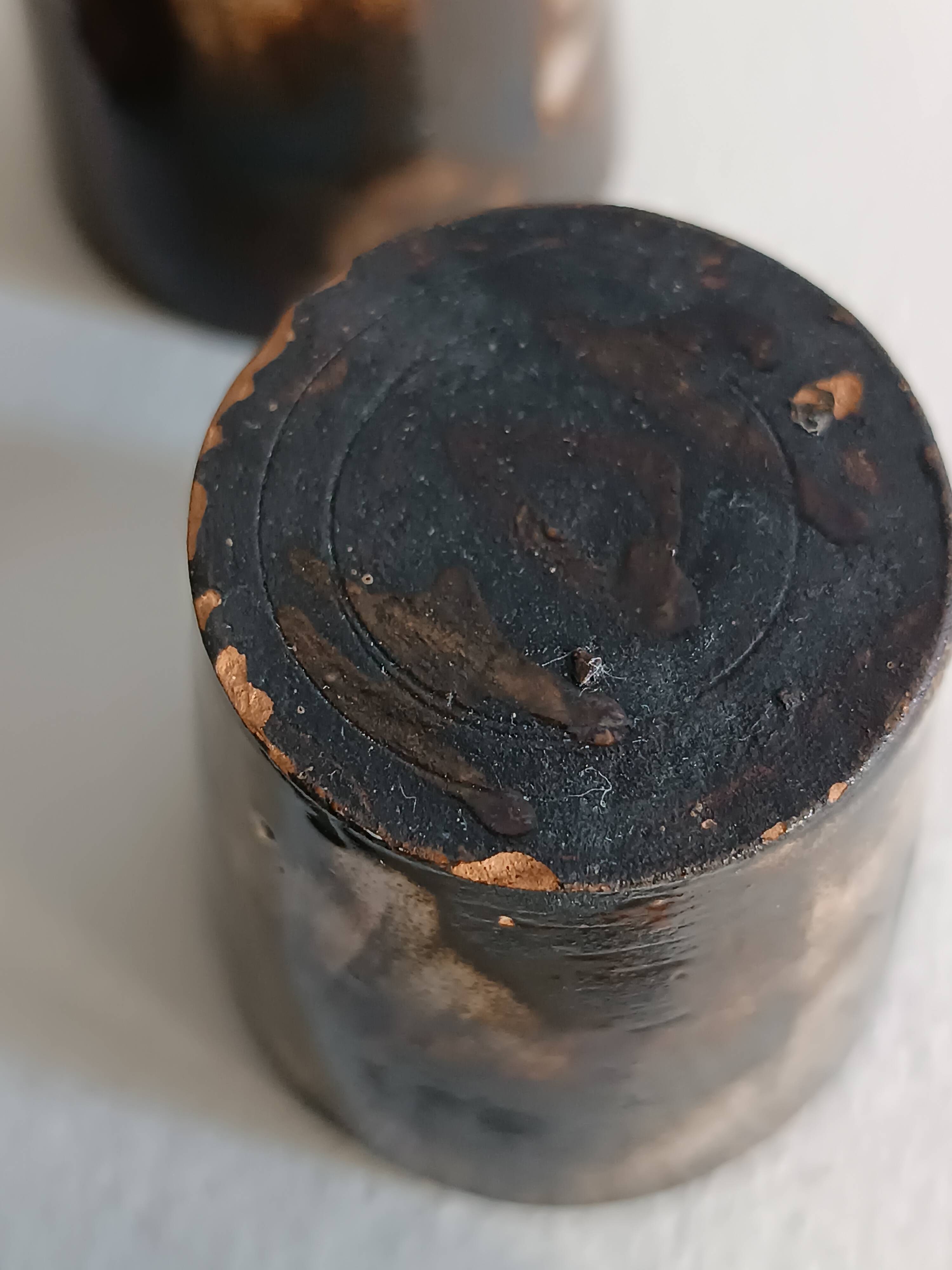 A bottle and six ceramic cups by Gérard Hofmann Vallauris 1950.