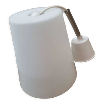White opaline suspension