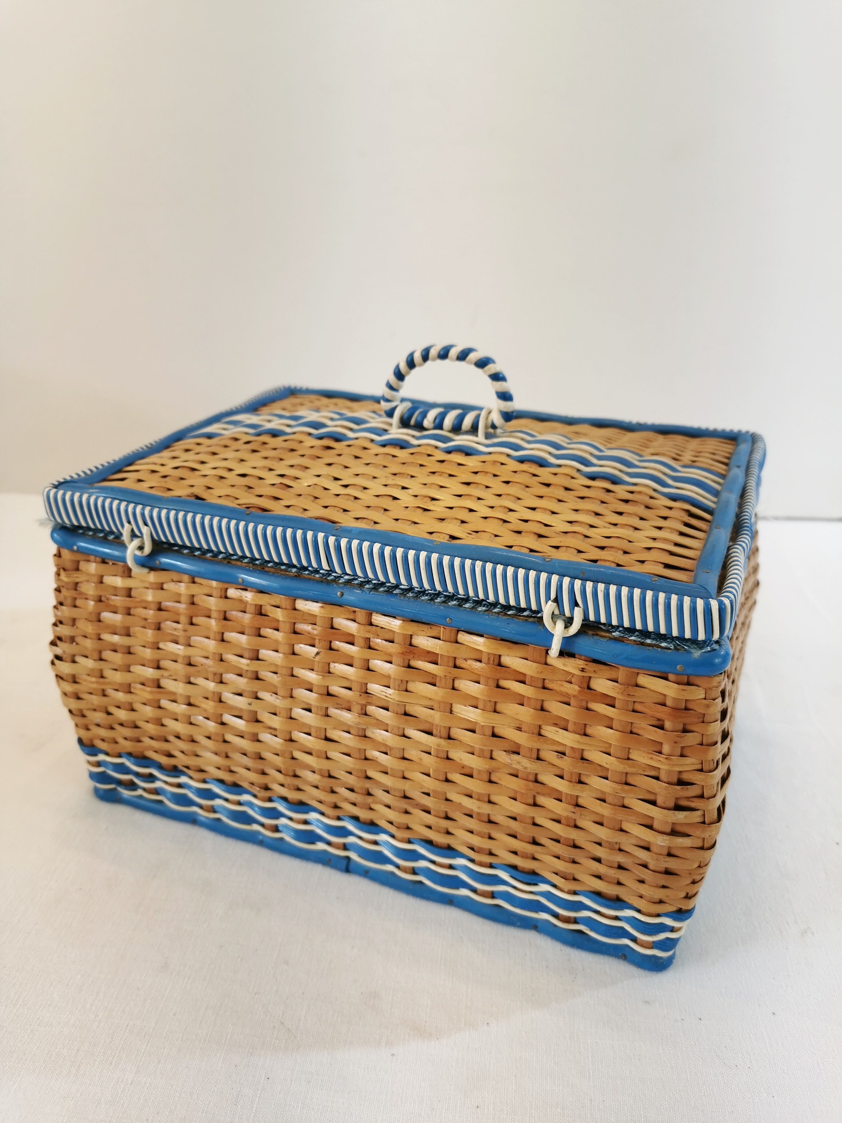 Sewing basket