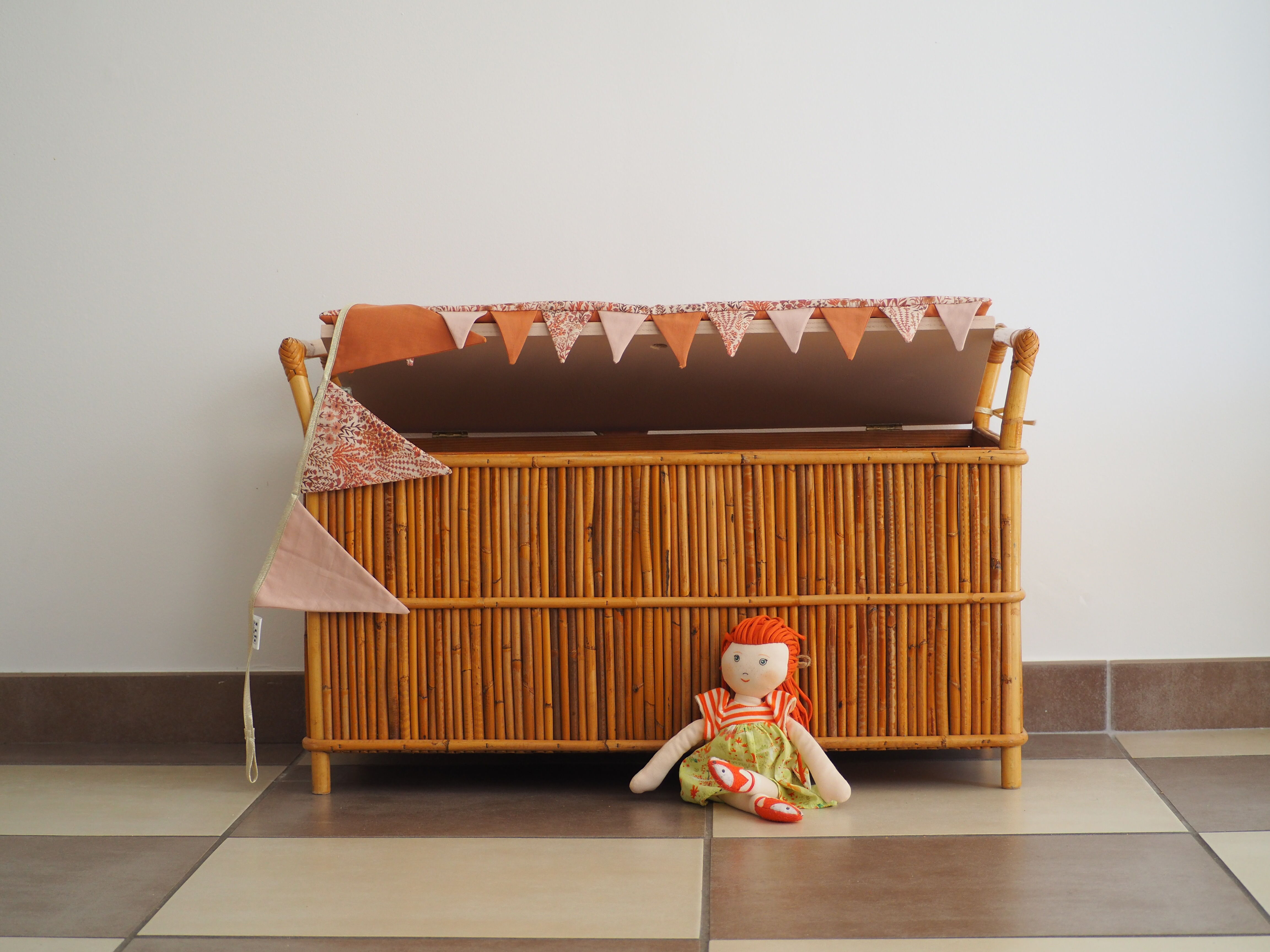 Vintage rattan chest bench